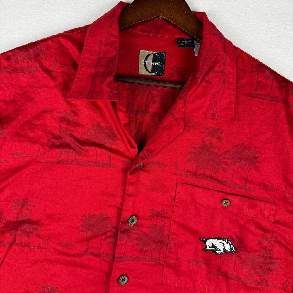 Arkansas Razorbacks Shirt Mens M Red Floral Palm Trees Short Sleeve‎ Embroidered